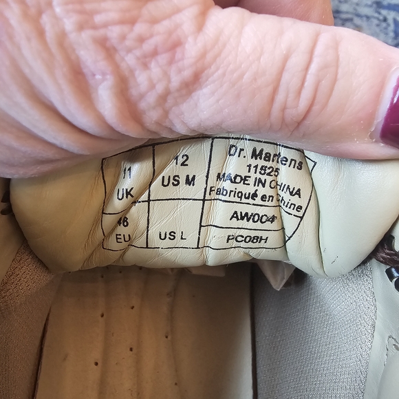 Dr. Martens 11525 Men’s Brown Leather Chukka Boots Size 11 Lug Sole - Picture 7 of 13